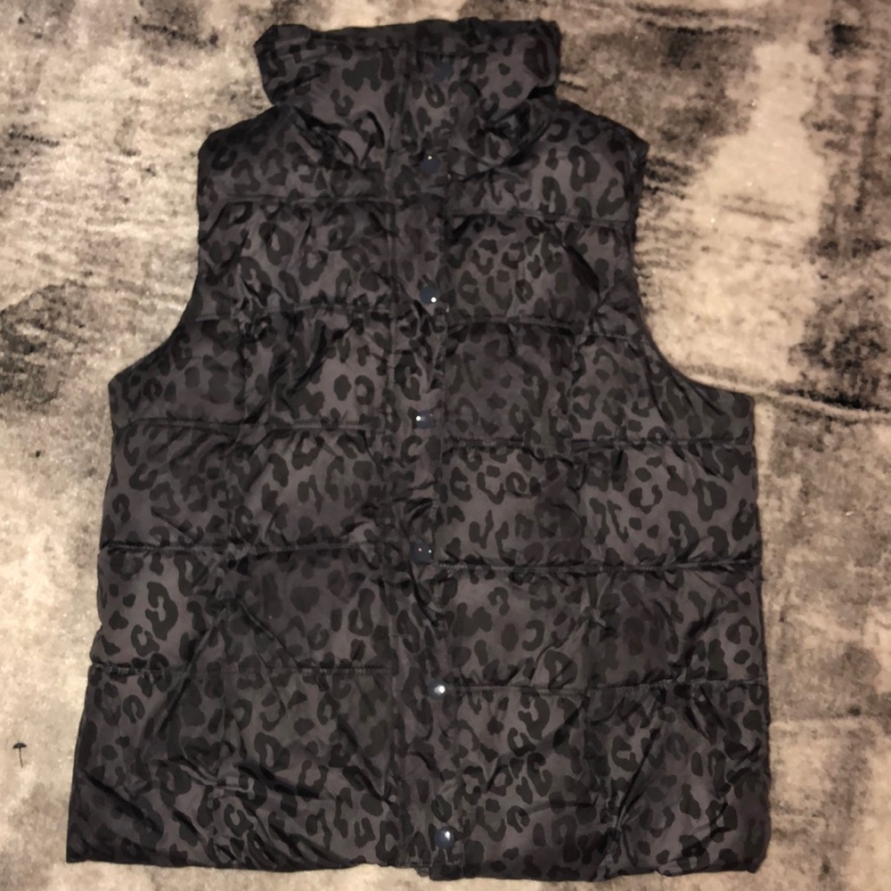 Old navy zipper vest
